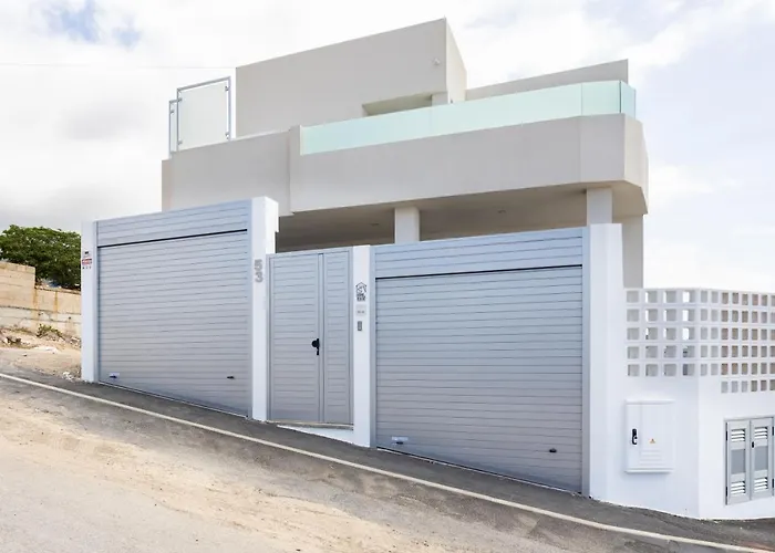 Semesterbostad Pool Jacuzzi Of Tulio