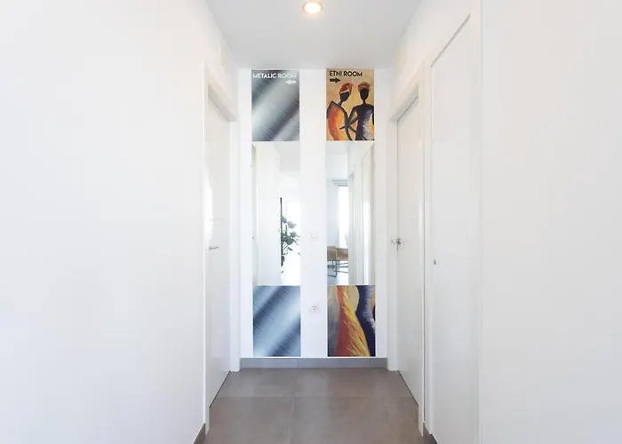 Pool Jacuzzi Of Tulio Semesterbostad *